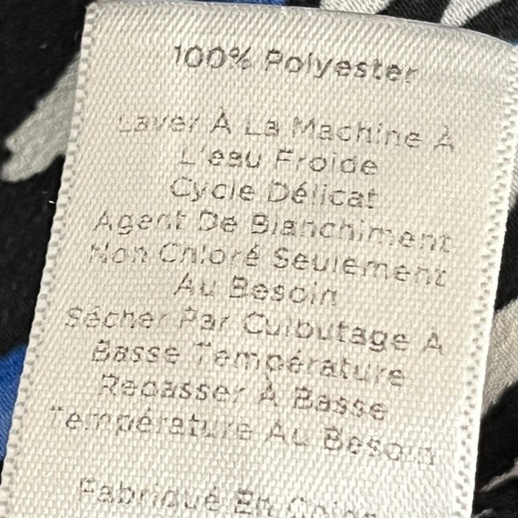 Talbots Nantucket Plus 3X Blue Animal Print Career Roll Tab Button Blouse - Picture 11 of 11